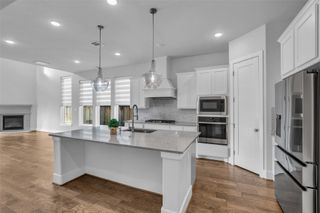 16 Clearview Terrace Place, Tomball, TX 77375