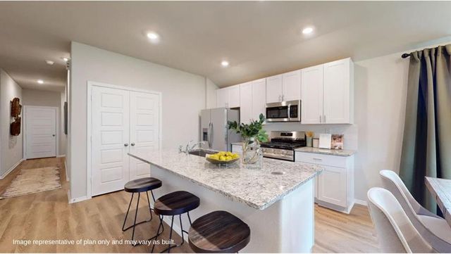 11837 NW 100th Street, Yukon, OK 73099