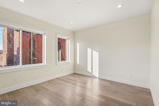 2455 CORAL ST, Philadelphia, PA 19125