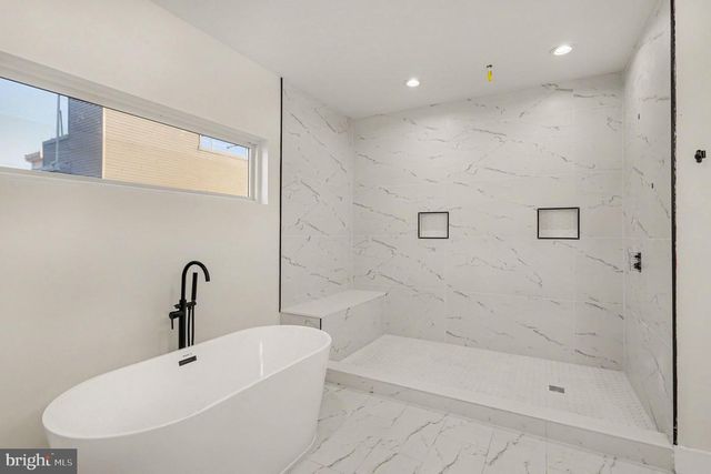 2455 CORAL ST, Philadelphia, PA 19125