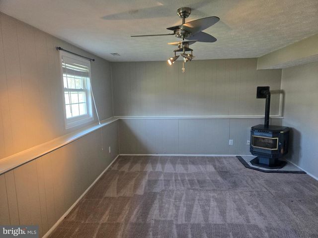 1424 GESNA DR, Hanover, MD 21076