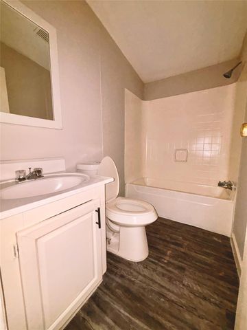 253 County Road 320, Cleveland, TX 77327