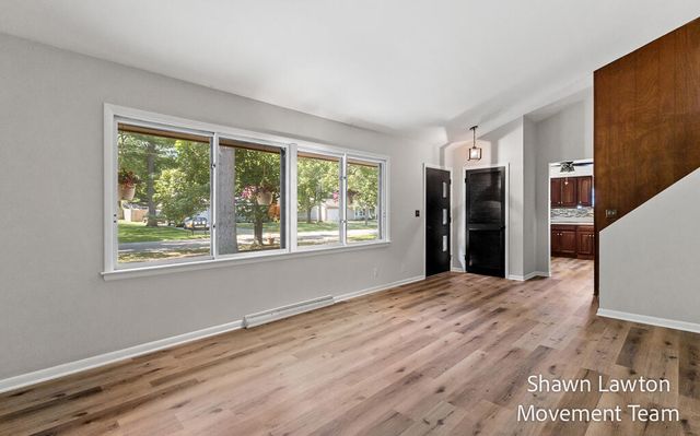 1832 Southwood Avenue, Norton Shores City, MI 49441