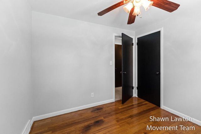 1832 Southwood Avenue, Norton Shores City, MI 49441