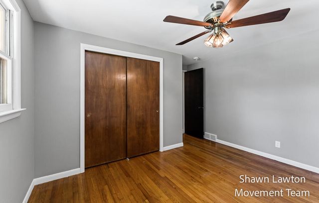 1832 Southwood Avenue, Norton Shores City, MI 49441