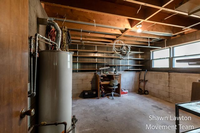 1832 Southwood Avenue, Norton Shores City, MI 49441