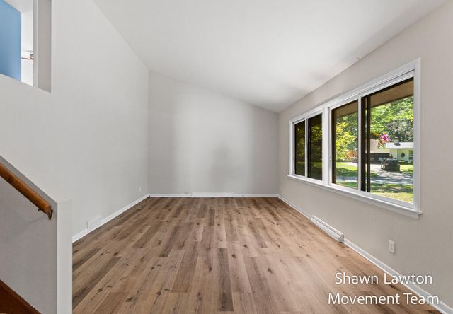 1832 Southwood Avenue, Norton Shores City, MI 49441