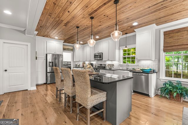484 Eagles Way NE, Milledgeville, GA 31061