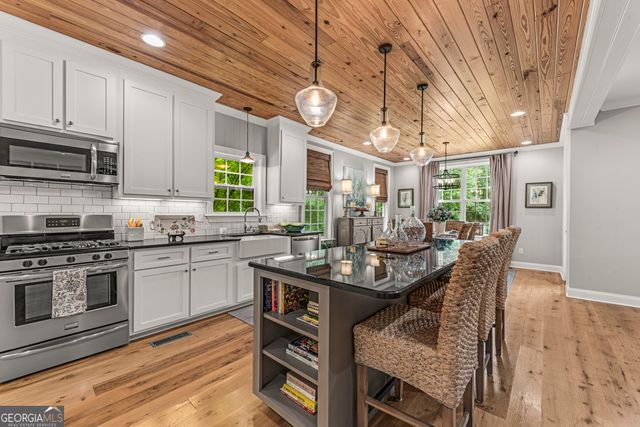 484 Eagles Way NE, Milledgeville, GA 31061