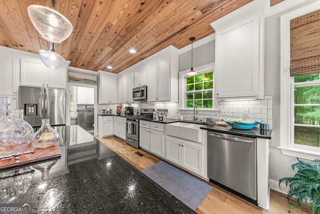 484 Eagles Way NE, Milledgeville, GA 31061