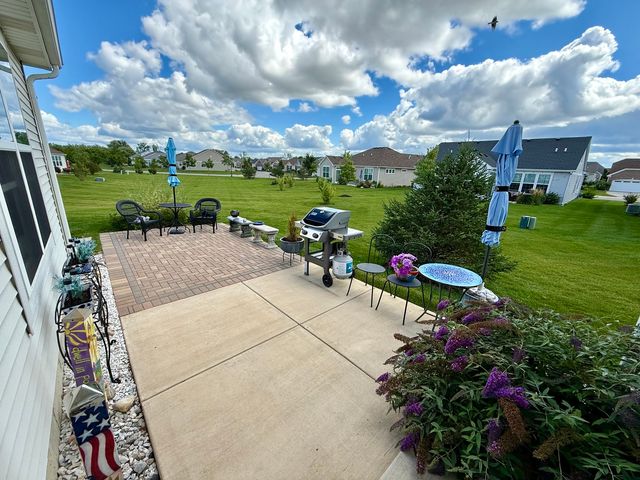 9186 Ritz Court, Huntley, IL 60142