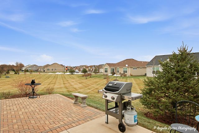 9186 Ritz Court, Huntley, IL 60142