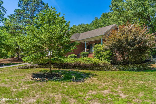 7 Shamrock Way, Pinehurst, NC 28374