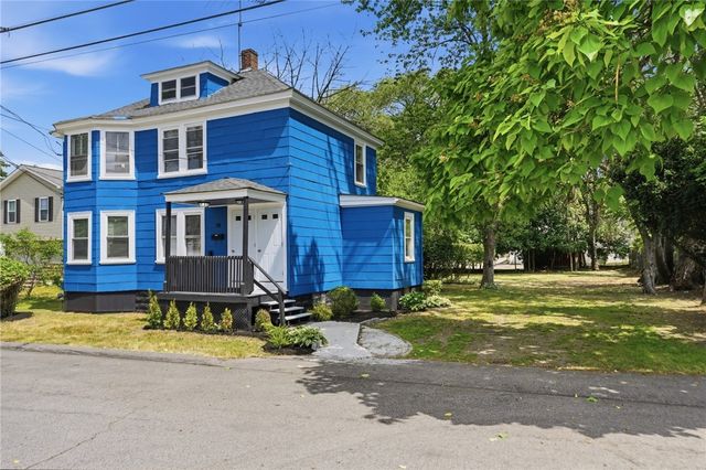 74 Pontiac Street, Warwick, RI 02886