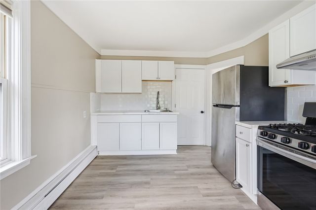 74 Pontiac Street, Warwick, RI 02886