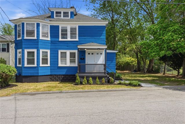 74 Pontiac Street, Warwick, RI 02886