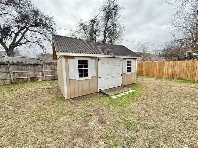 1110 NW Maple Street, Lawton, OK 73507