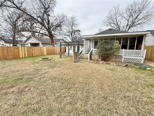 1110 NW Maple Street, Lawton, OK 73507
