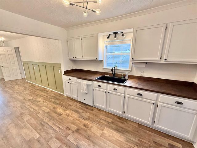 1110 NW Maple Street, Lawton, OK 73507