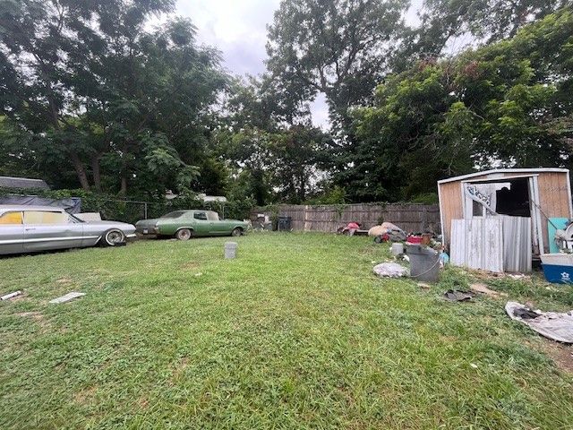 3323 Bataan Street, Dallas, TX 75212