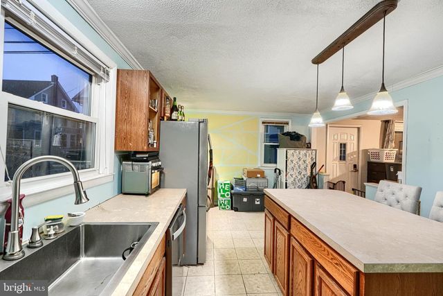 49 CHURCH ST, Seven Valleys, PA 17360