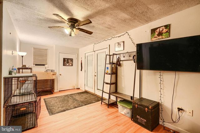 49 CHURCH ST, Seven Valleys, PA 17360