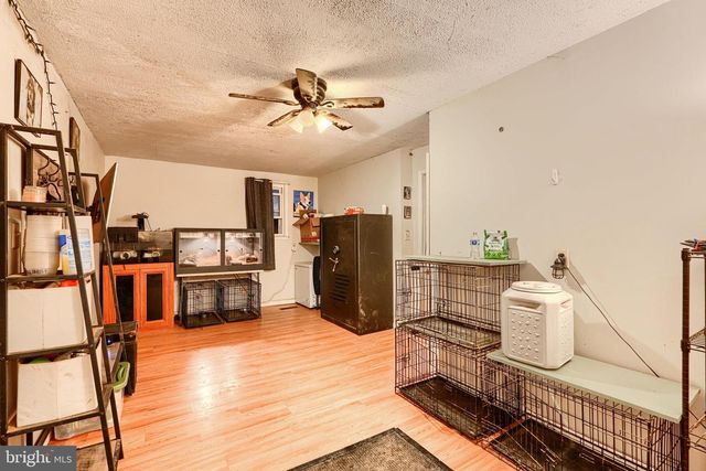 49 CHURCH ST, Seven Valleys, PA 17360