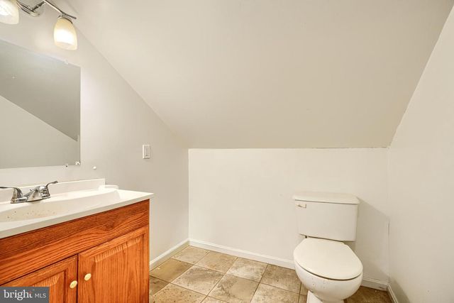 49 CHURCH ST, Seven Valleys, PA 17360