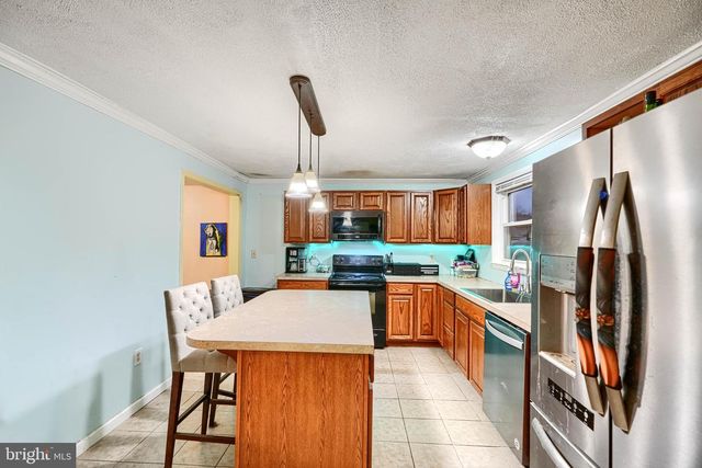 49 CHURCH ST, Seven Valleys, PA 17360