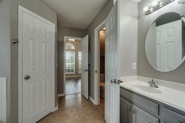 5213 NORTHVIEW DRIVE, Wichita Falls, TX 76306