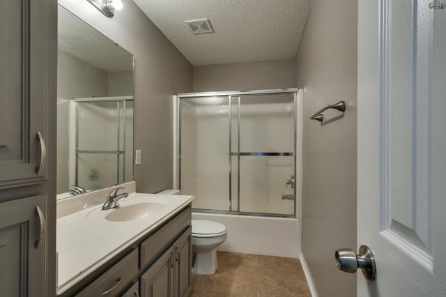 5213 NORTHVIEW DRIVE, Wichita Falls, TX 76306