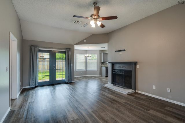 5213 NORTHVIEW DRIVE, Wichita Falls, TX 76306