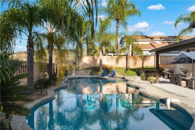 39545 Copper Craft, Murrieta, CA 92562