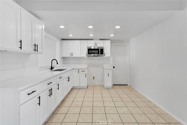 15970 Lindero, Victorville, CA 92395