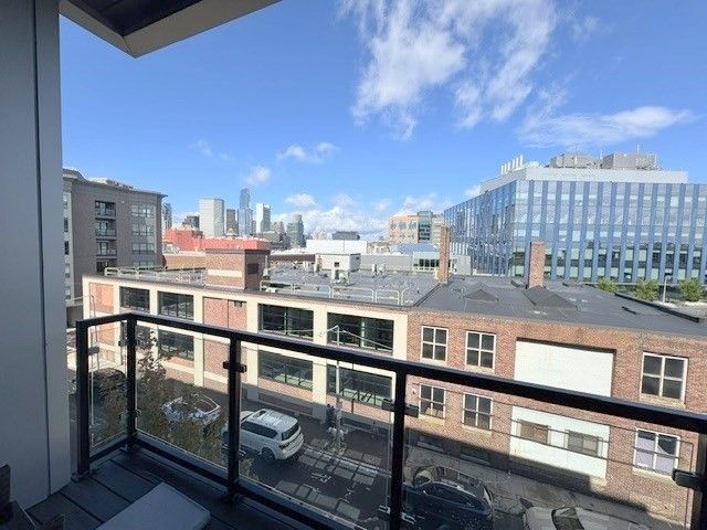 45 W 3rd St 401, Boston, MA 02127