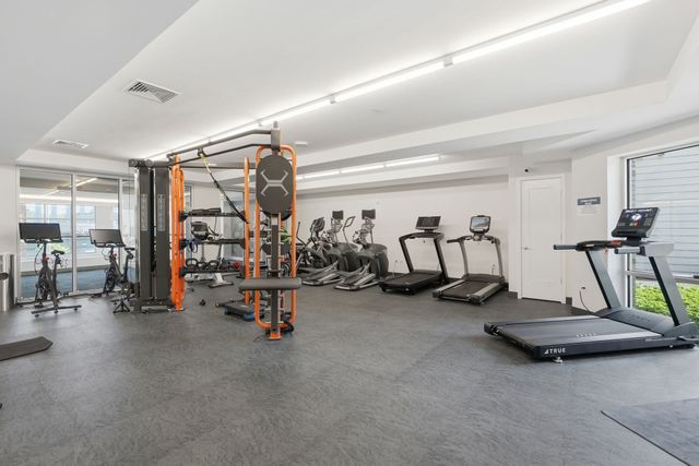 45 W 3rd St 401, Boston, MA 02127
