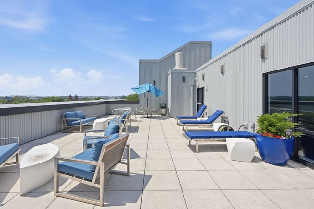 45 W 3rd St 401, Boston, MA 02127