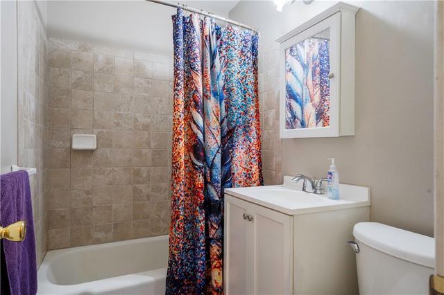 9702 EBY Street, Overland Park, KS 66212