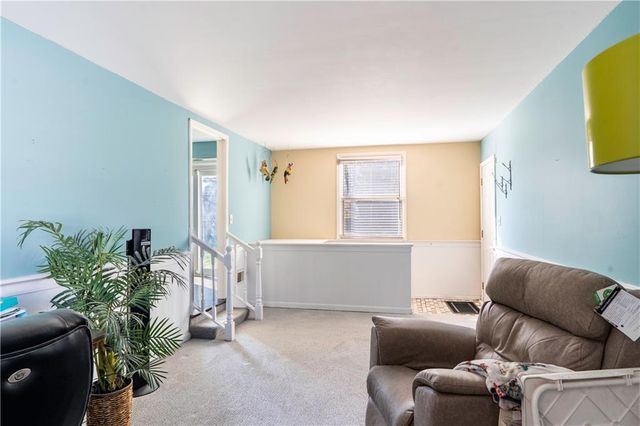 9702 EBY Street, Overland Park, KS 66212