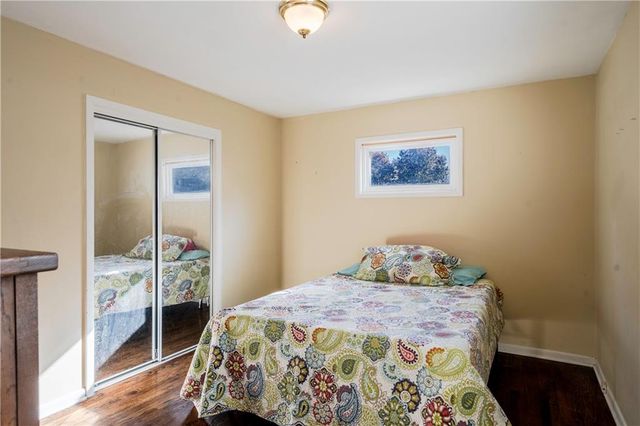 9702 EBY Street, Overland Park, KS 66212