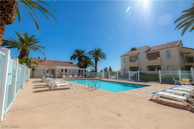 4847 South Torrey Pines Drive 102, Las Vegas, NV 89103