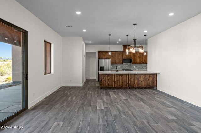 285 Ironwood Place, Wickenburg, AZ 85390
