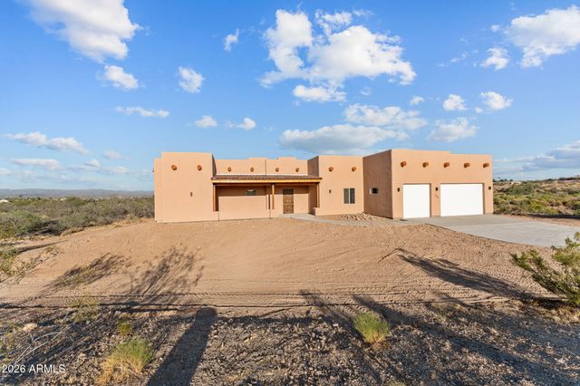 285 Ironwood Place, Wickenburg, AZ 85390