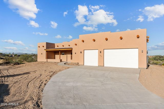 285 Ironwood Place, Wickenburg, AZ 85390
