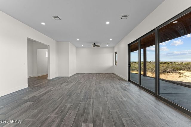 285 Ironwood Place, Wickenburg, AZ 85390