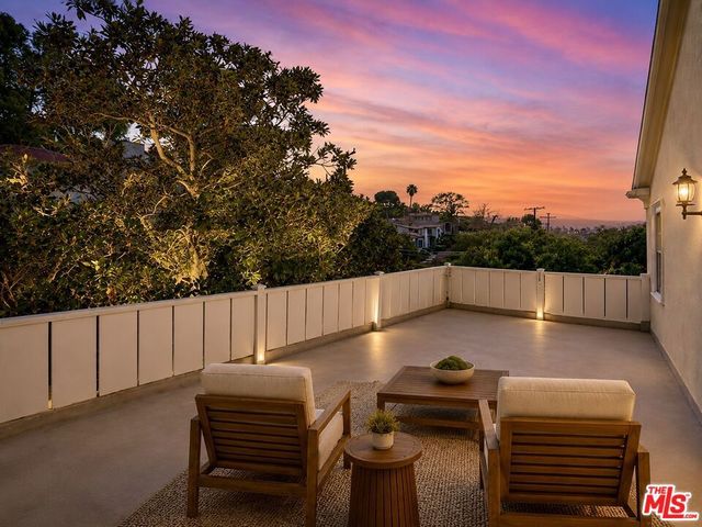 1627 Arbor Drive, Glendale, CA 91202