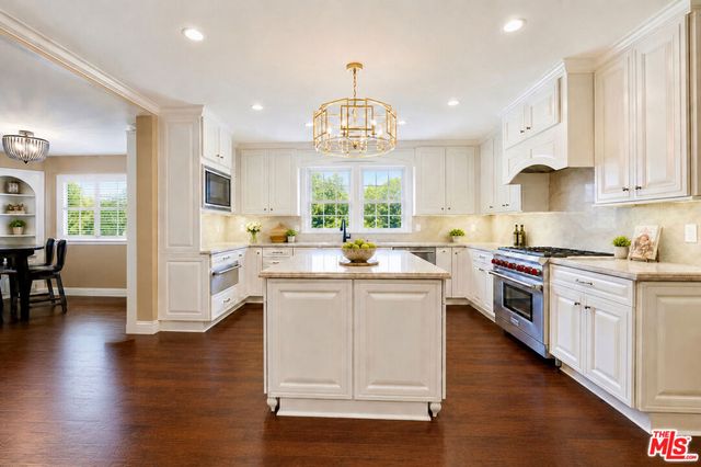 1627 Arbor Drive, Glendale, CA 91202