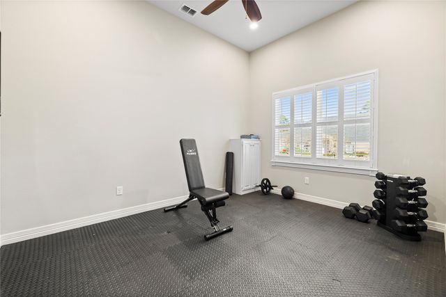 7005 Gleneagles Drive, Tyler, TX 75703