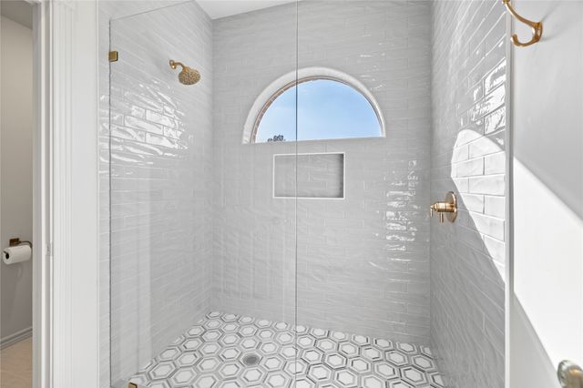 7005 Gleneagles Drive, Tyler, TX 75703