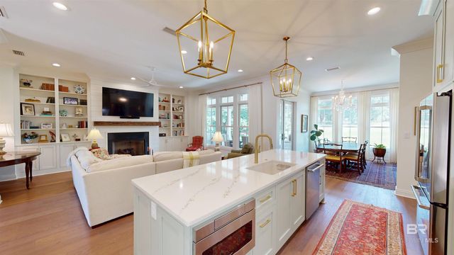 837 Apricot Lane, Fairhope, AL 36532